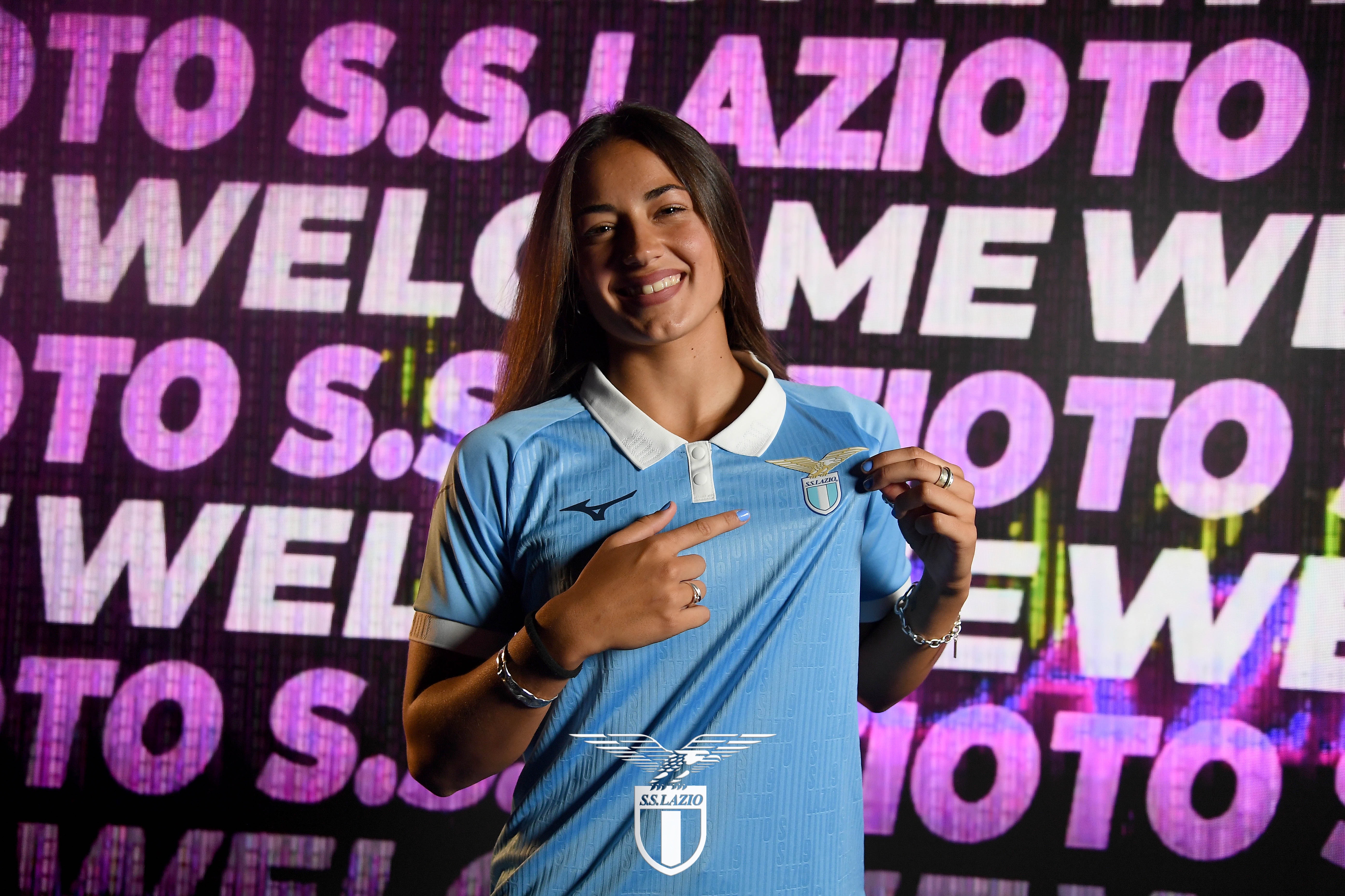 16:9_Camacho